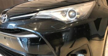 Toyota Avensis Front Light